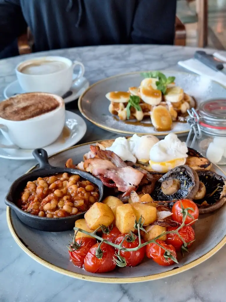 Adam Y_Wildwood Restaurants Rushden lakes_Rushden_review