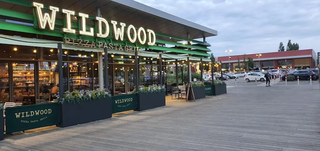 Wildwood Restaurants Rushden lakes_Rushden_slider_image_1
