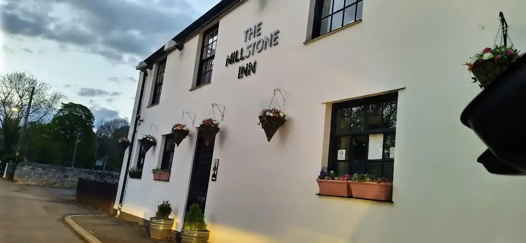 Adam Bowen_The Millstone Inn_Ryhall_review