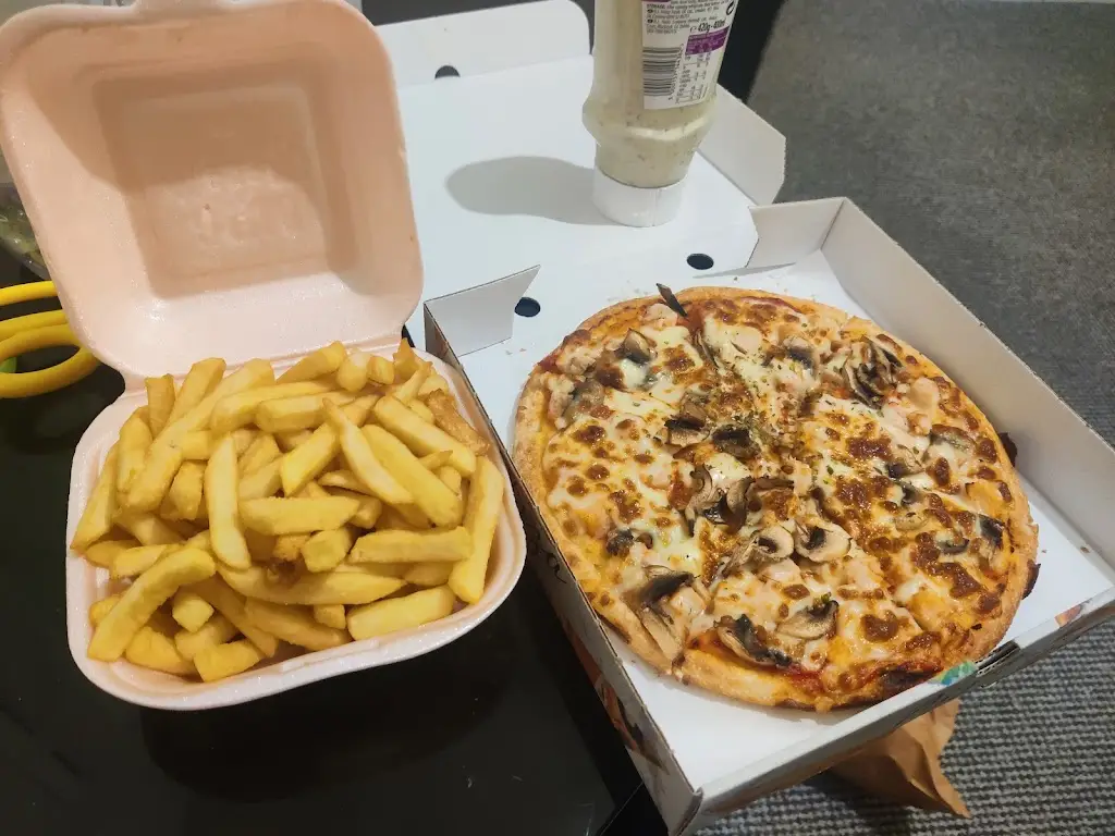 Efes Pizza & Pasta Limited_Basford_slider_image_1