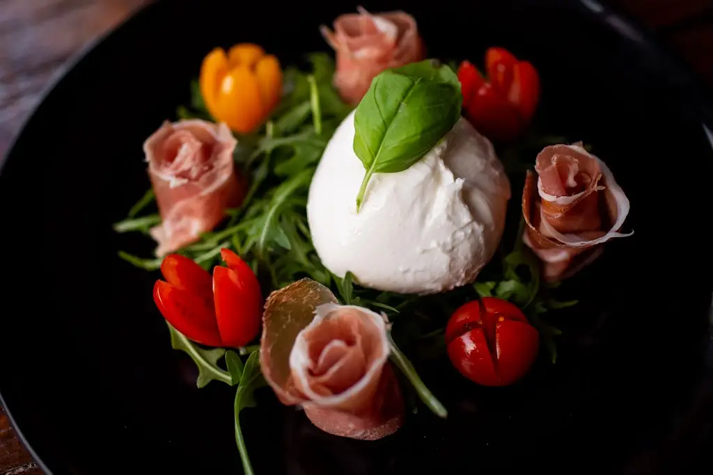 Menu_LagodiComo Bar and Restaurant_Royal Tunbridge Wells_image_7