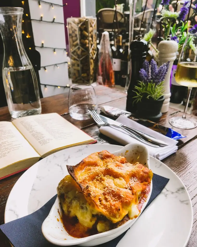 Menu_LagodiComo Bar and Restaurant_Royal Tunbridge Wells_image_9