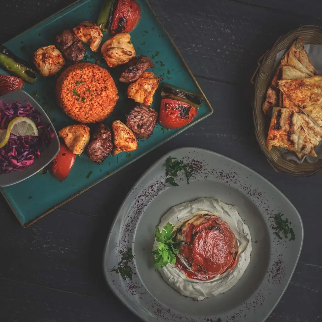 Zorba Meze & Grill_Royal Tunbridge Wells_slider_image_2