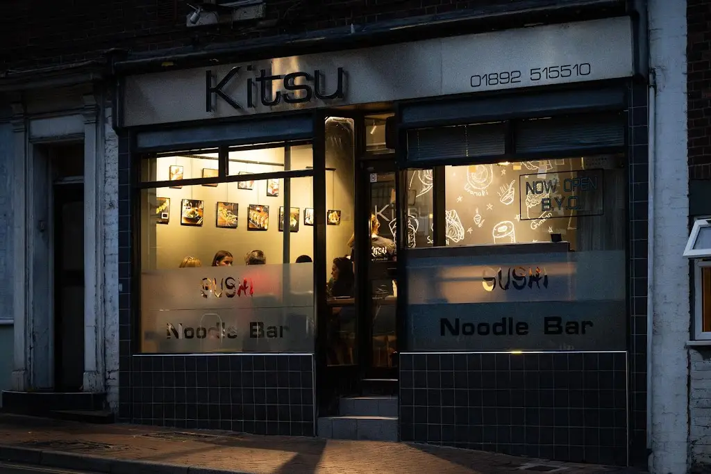 Kitsu Sushi & Noodle Bar restaurant in Royal Tunbridge Wells