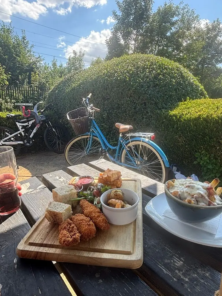 Ryan Hobday_The Royal Oak_Ryton on Dunsmore_review