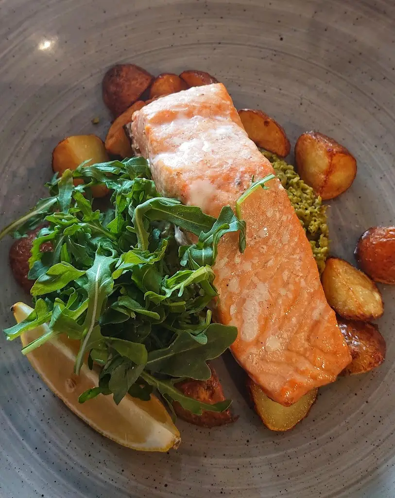 Anna Rokitowska_The Royal Oak_Ryton on Dunsmore_review