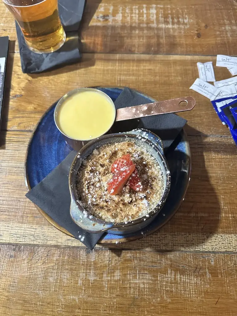 Menu_The Three Houses_Ryhill_image_7