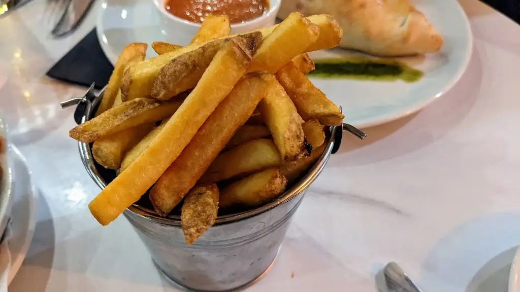 Menu_Zucchinis Restaurant_Batley_image_5