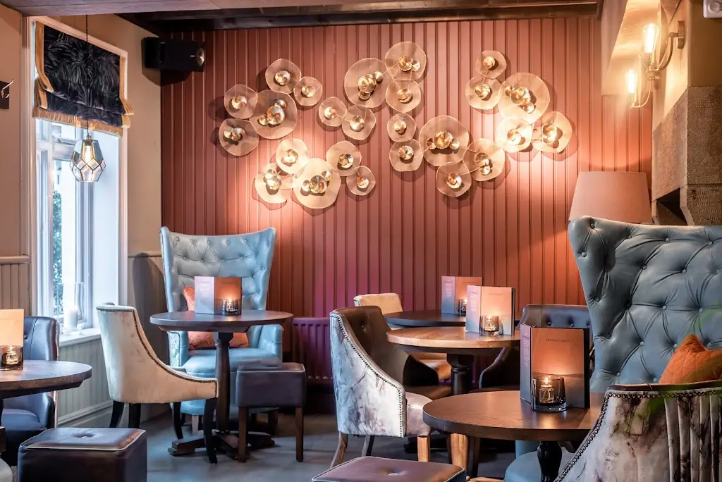 Castle Barnsley Rd Wakefield_Ryhill_slider_image_1