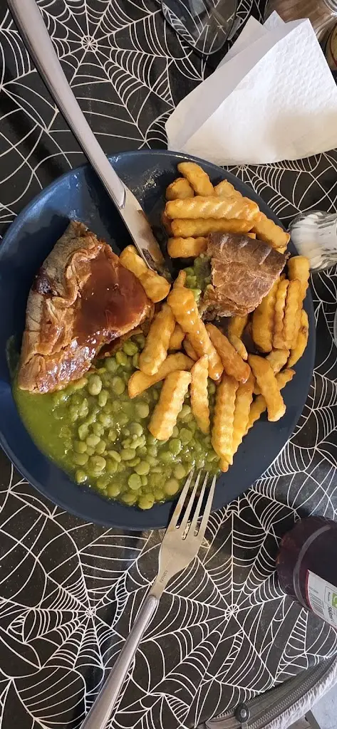 Adam Thompson_Sanwitches Cafe_Sabden_review