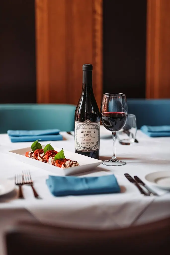 Villa Capri Ristorante Italiano & Cocktail Lounge_Royal Leamington Spa_slider_image_3