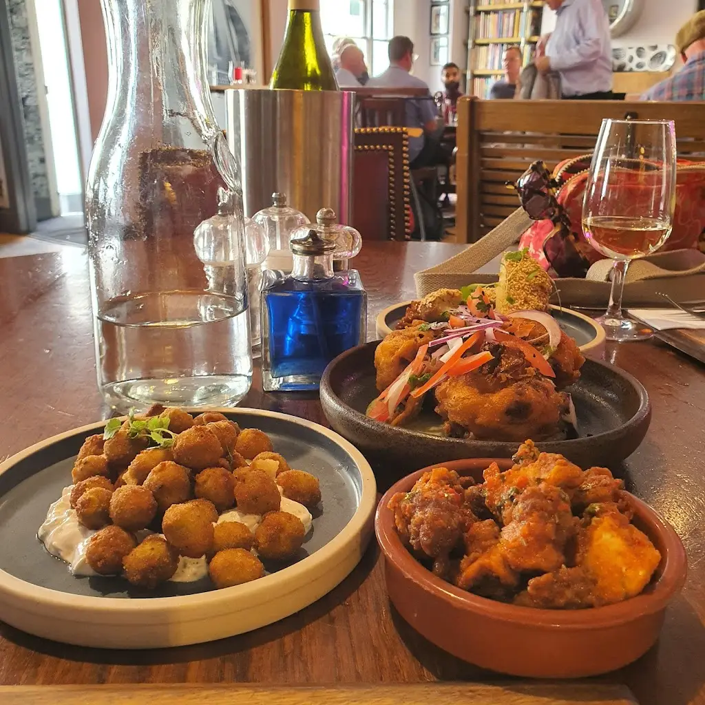 Natasha Coplestone-Crow_The Drawing Board_Royal Leamington Spa_review