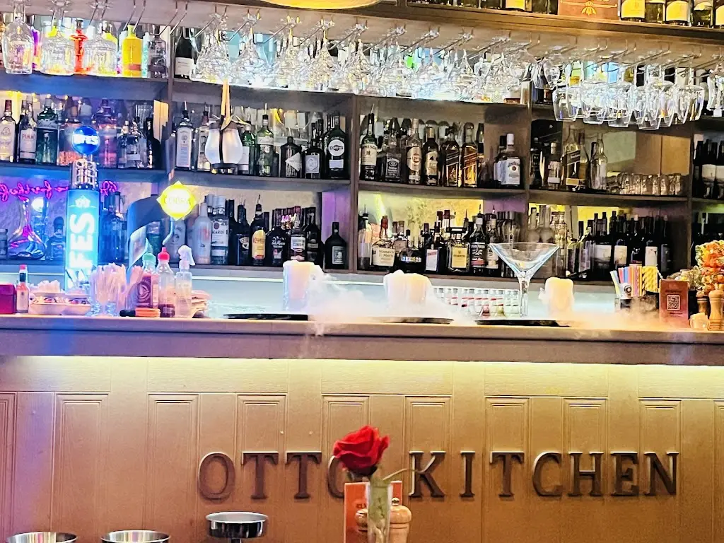 Otto Kitchen_Royal Leamington Spa_slider_image_3