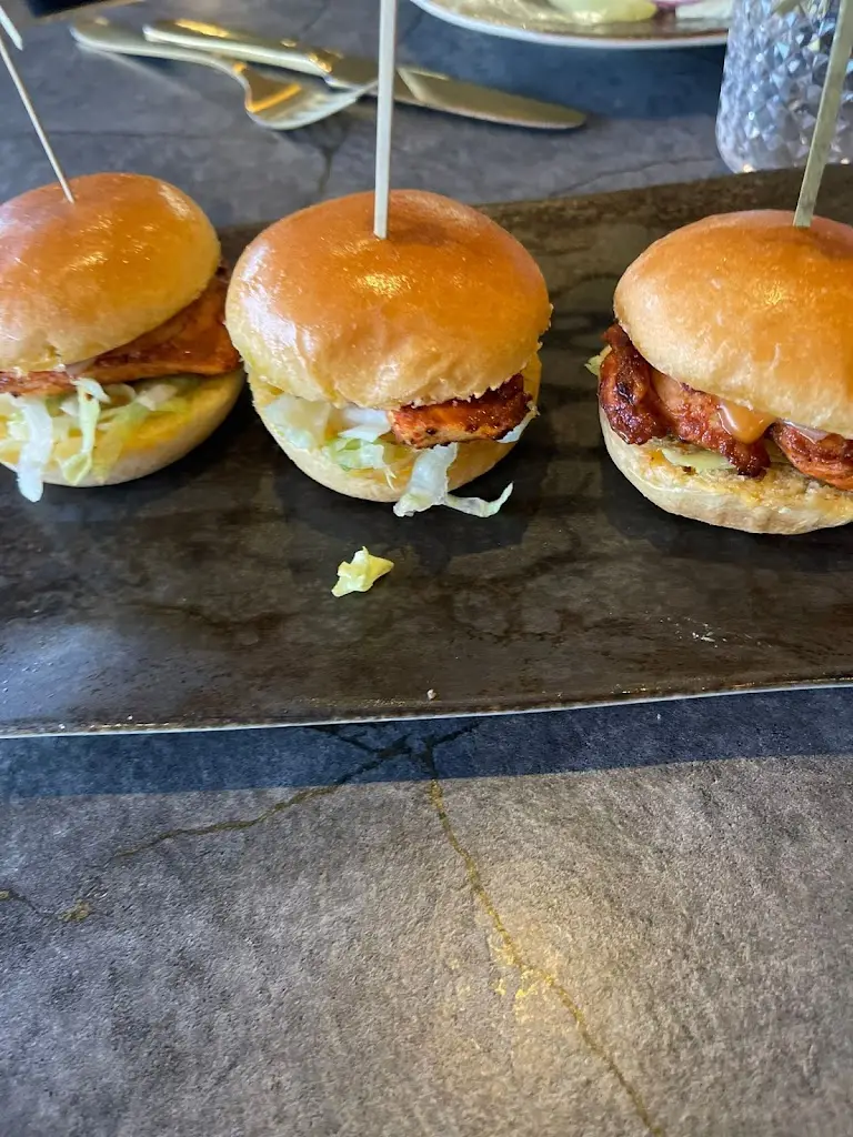 Menu_The Treehouse Restaurant & Grill_Batley_image_9