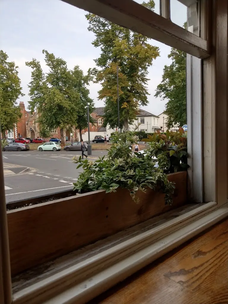 Mark Batchelor_The Royal Pug_Royal Leamington Spa_review