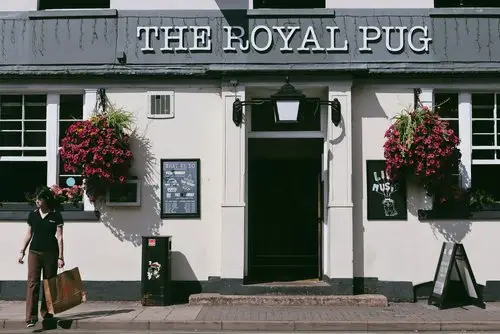 The Royal Pug_Royal Leamington Spa_slider_image_3