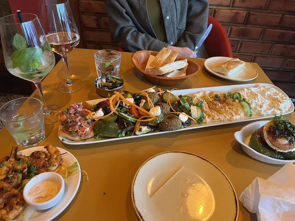 Carisma Tapas & wine Bar_Royal Leamington Spa_slider_image_2