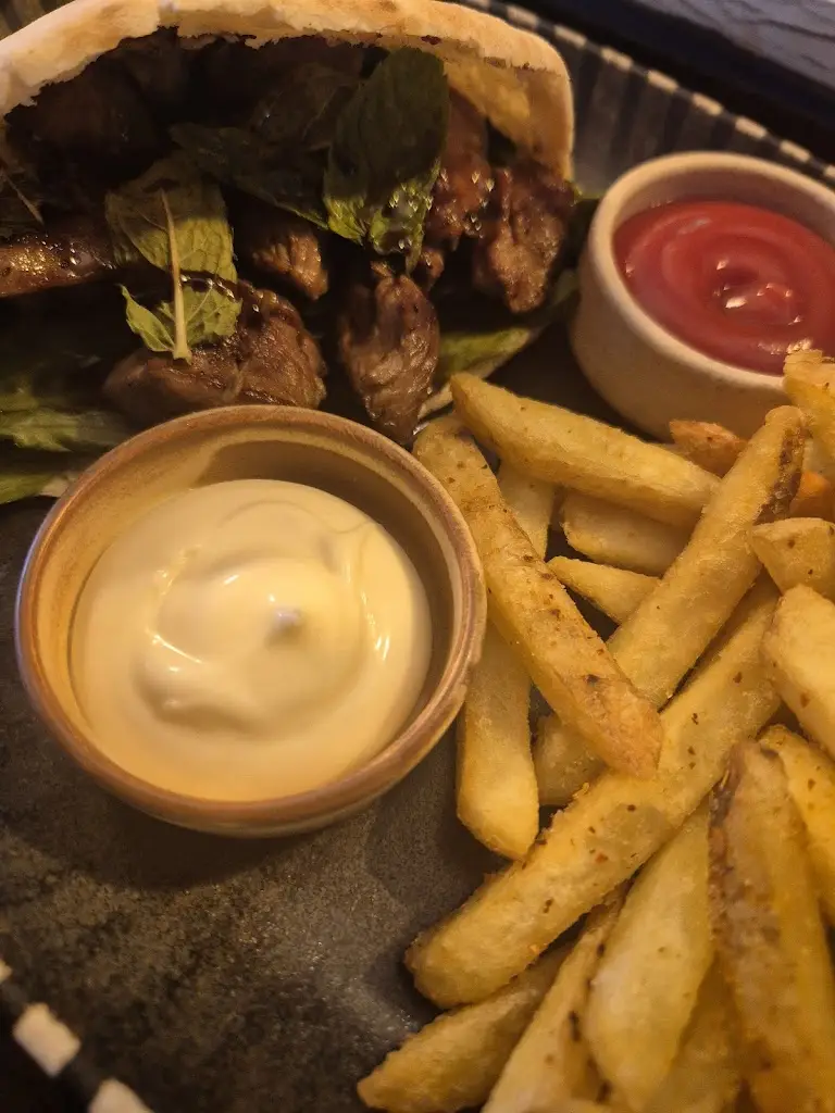 Fajar Symons_Leru Restaurant & Bar_Royal Leamington Spa_review