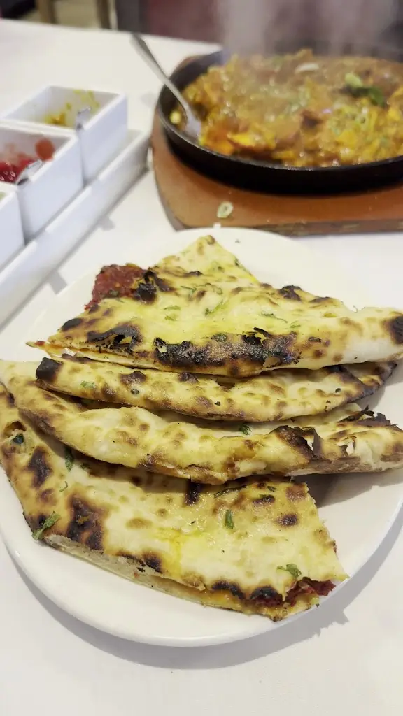 Lennart Östman_Namaste Mumbai_Saint Leonards-on-Sea_review