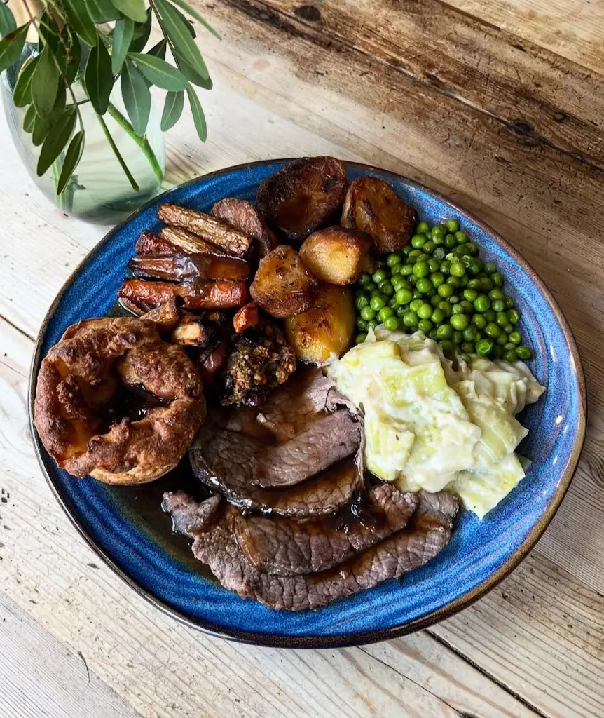 Menu_Reel_Saint Leonards-on-Sea_image_7