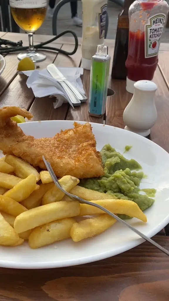 The Ship Inn_Saltburn-by-the-Sea_slider_image_2