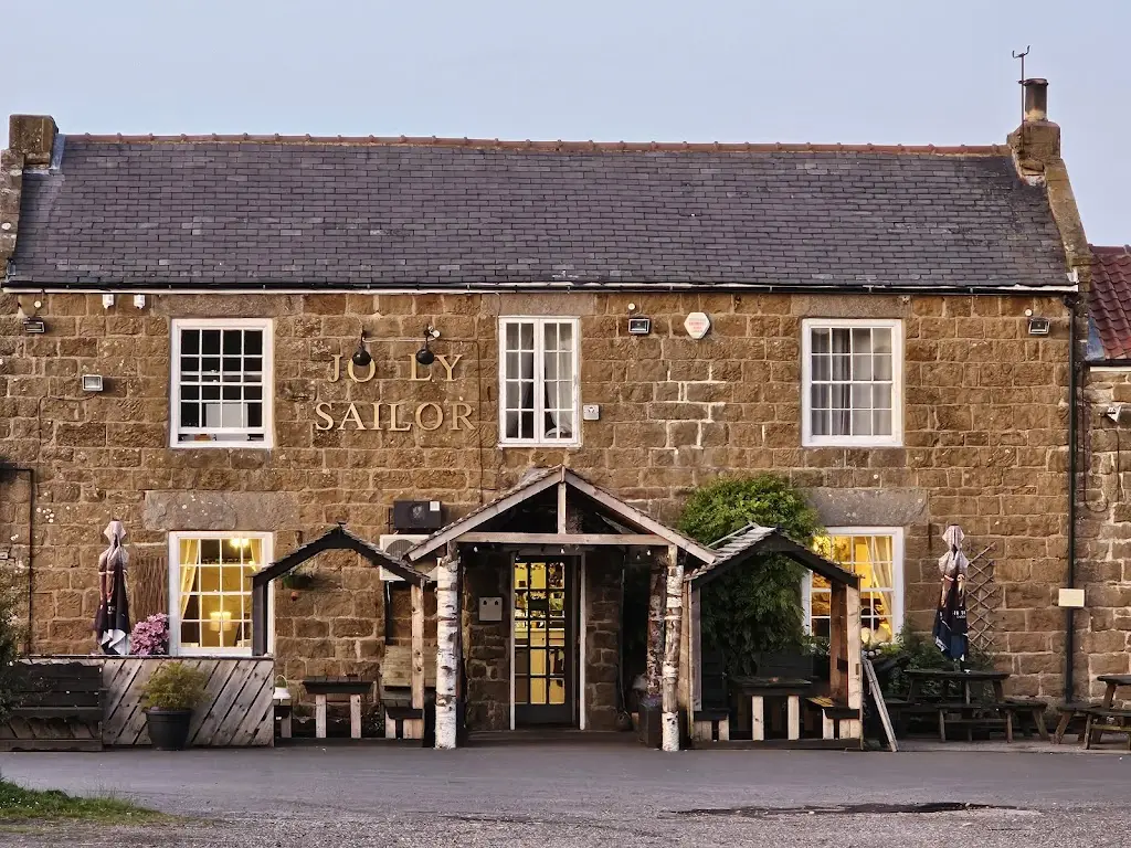 Jolly Sailor_Saltburn-by-the-Sea_slider_image_3