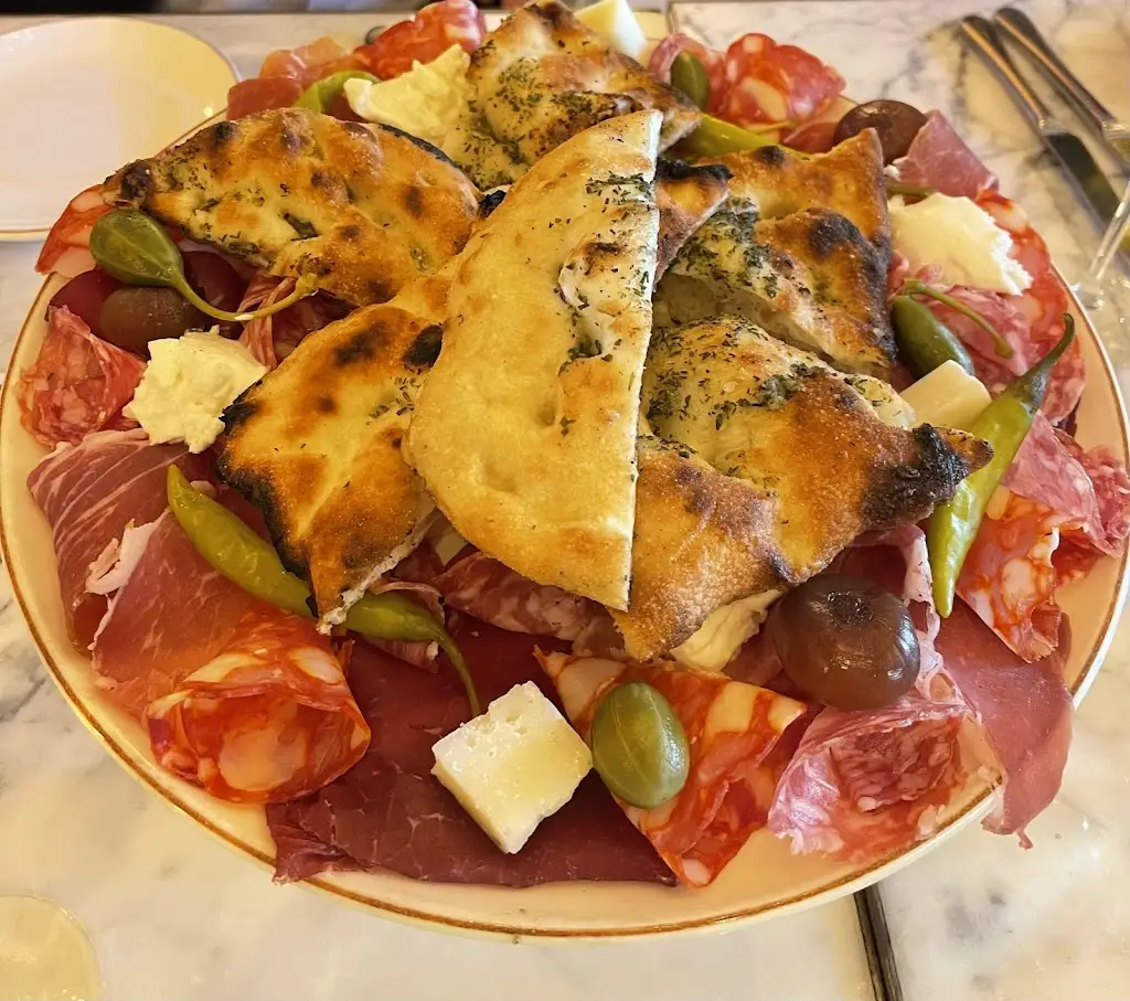 Jane Webster_Piccolino Caffé Grande, Manchester_Saltford_review