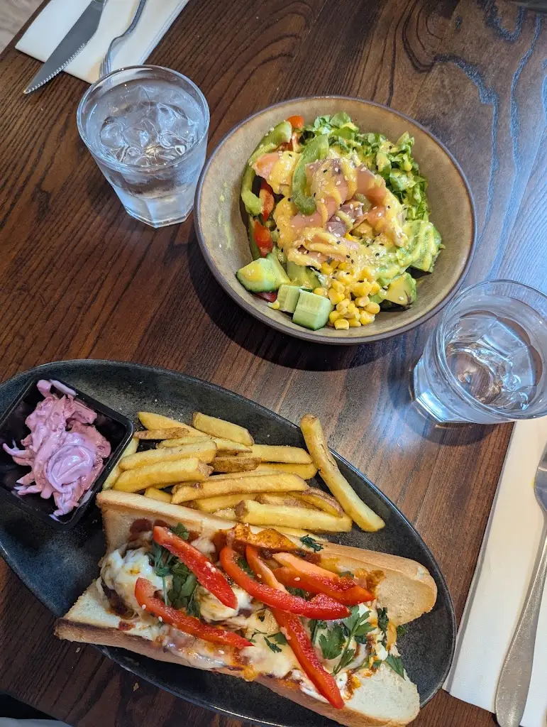 C B_Noa Eatery_Royton_review