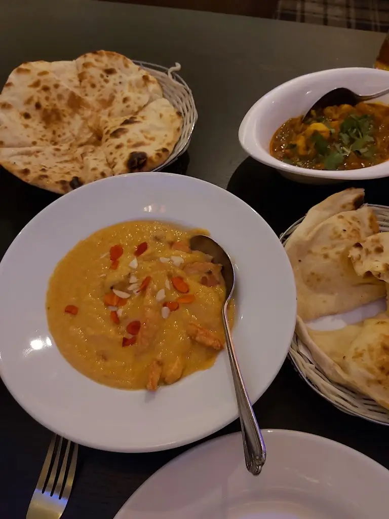 Menu_Blue Tiffin_Royton_image_5