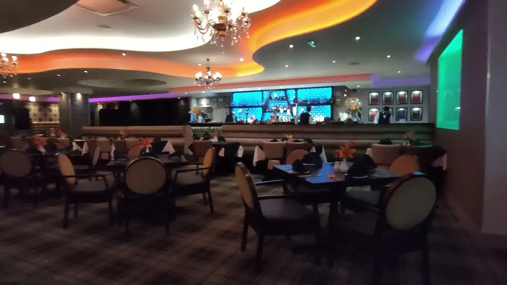 Richard Wilson_Blue Tiffin_Royton_review
