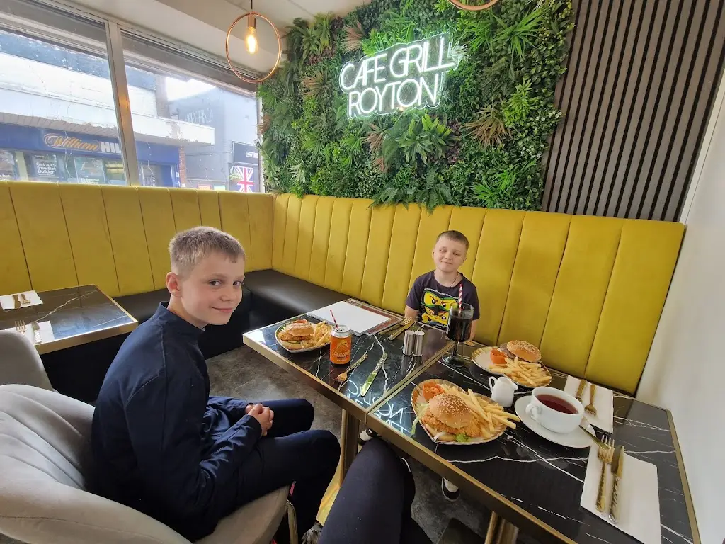 karolina Sobotek_Cafe Grill Royton_Royton_review