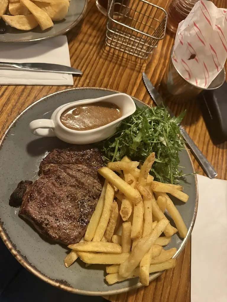 olivia grindrod_Puckersley Inn_Royton_review