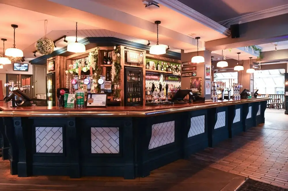 Summit Inn_Royton_slider_image_1