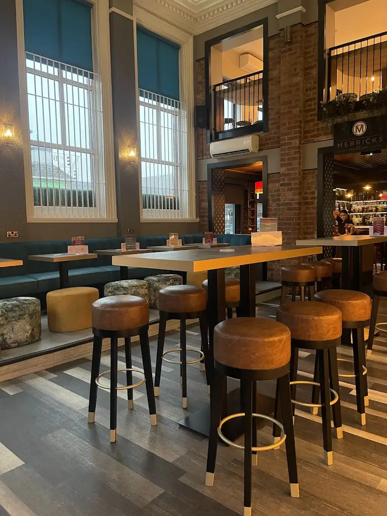 The Barclay Pizza & Prosecco_Royton_slider_image_1