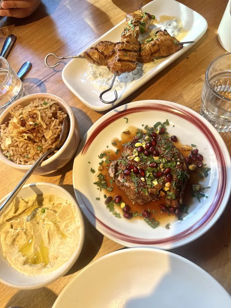 Nicole AD_CERU Queensway_Bayswater_review