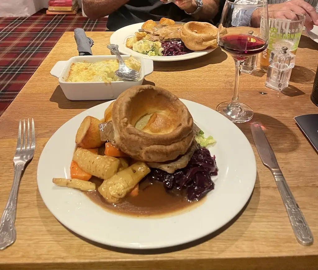 Fiona Walsh_The Ring O' Bells_Saint Columb Major_review