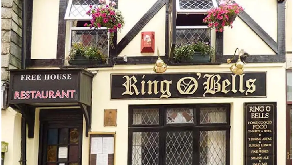 The Ring O' Bells_Saint Columb Major_slider_image_1