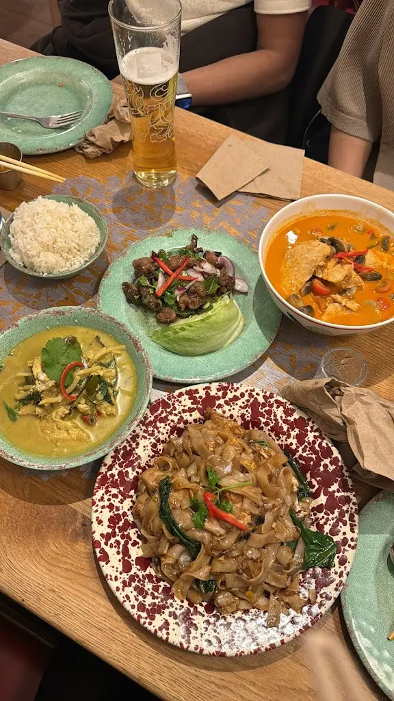 Menu_Rosa's Thai Hyde Park_Bayswater_image_8