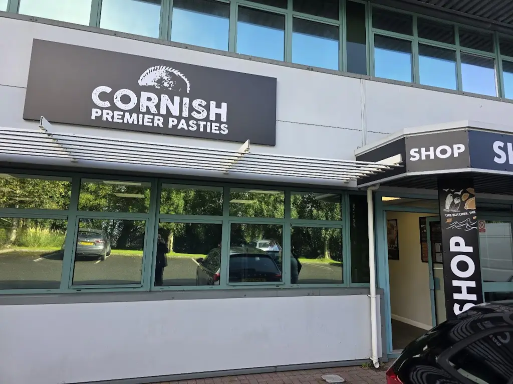 Vin Chenzo_Cornish Premier Pasties Ltd_Saint Columb Major_review