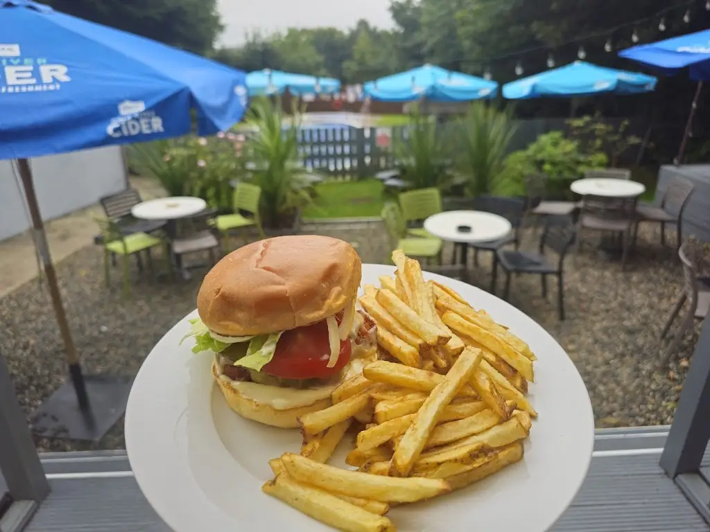 Hayloft Bar_Saint Columb Major_slider_image_1