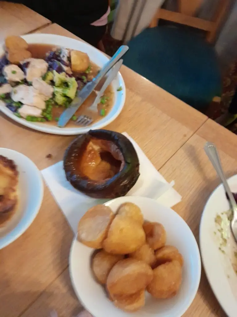 Menu_Almondsbury Creative_Almondsbury_image_6