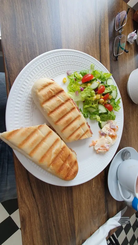 Menu_The Old Bakehouse Tea Room_Ruddington_image_7