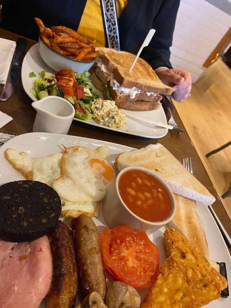 Kerry Kerry_The Ruddy Cafe_Ruddington_review