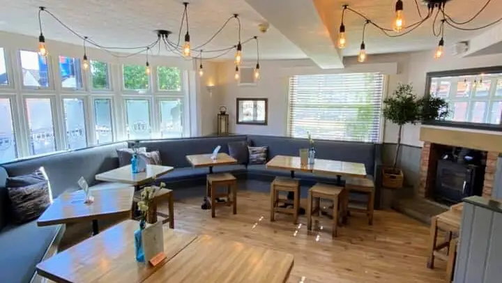 Three Crowns_Ruddington_slider_image_1