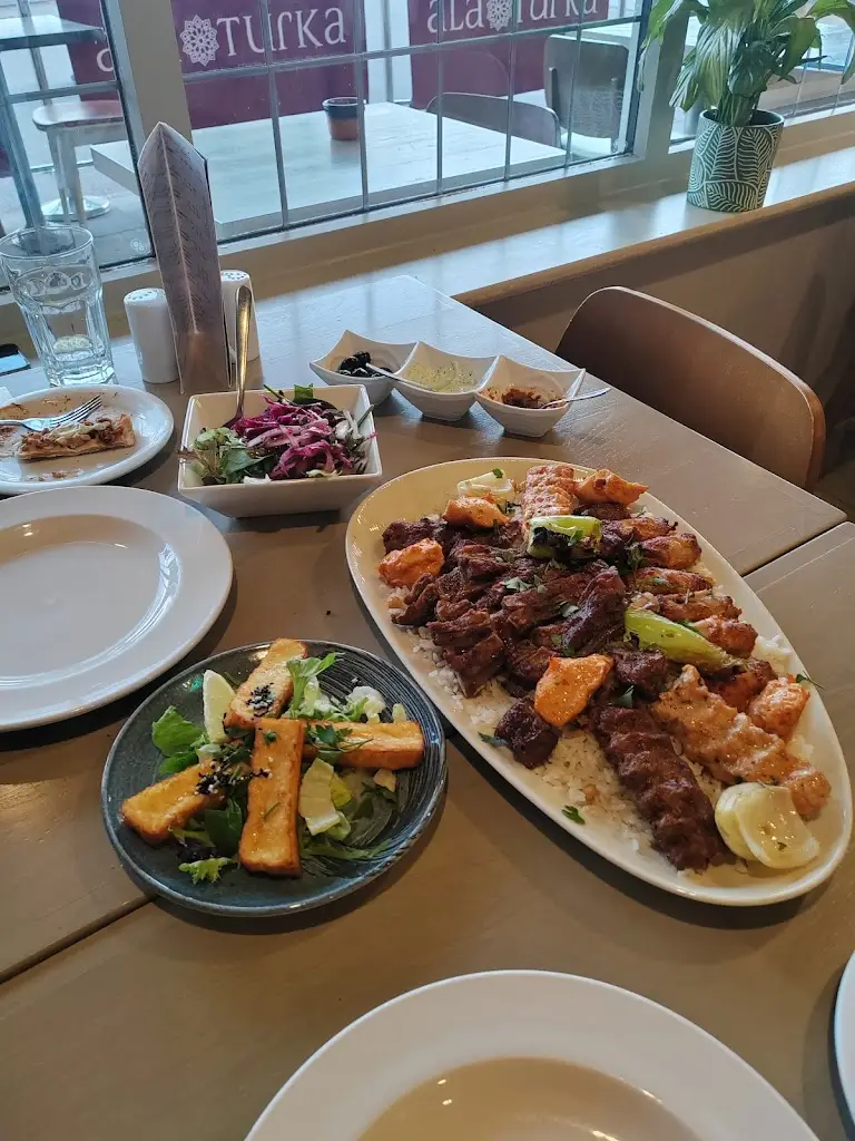 Alaturka Meze Mangal_Ruddington_slider_image_3