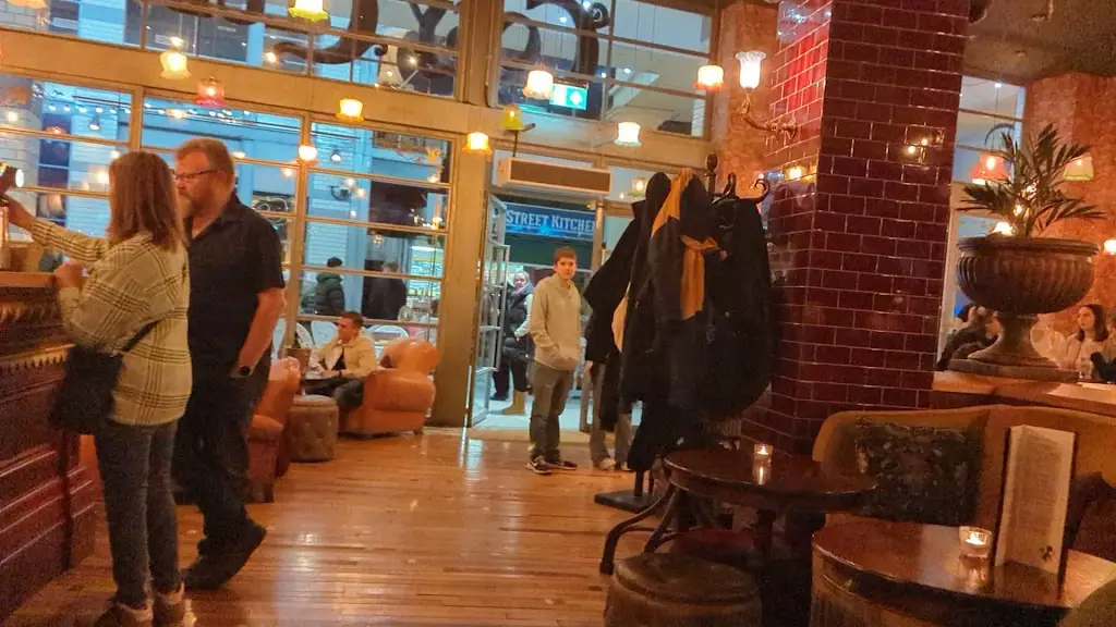 Cosy Club_Basingstoke_slider_image_2