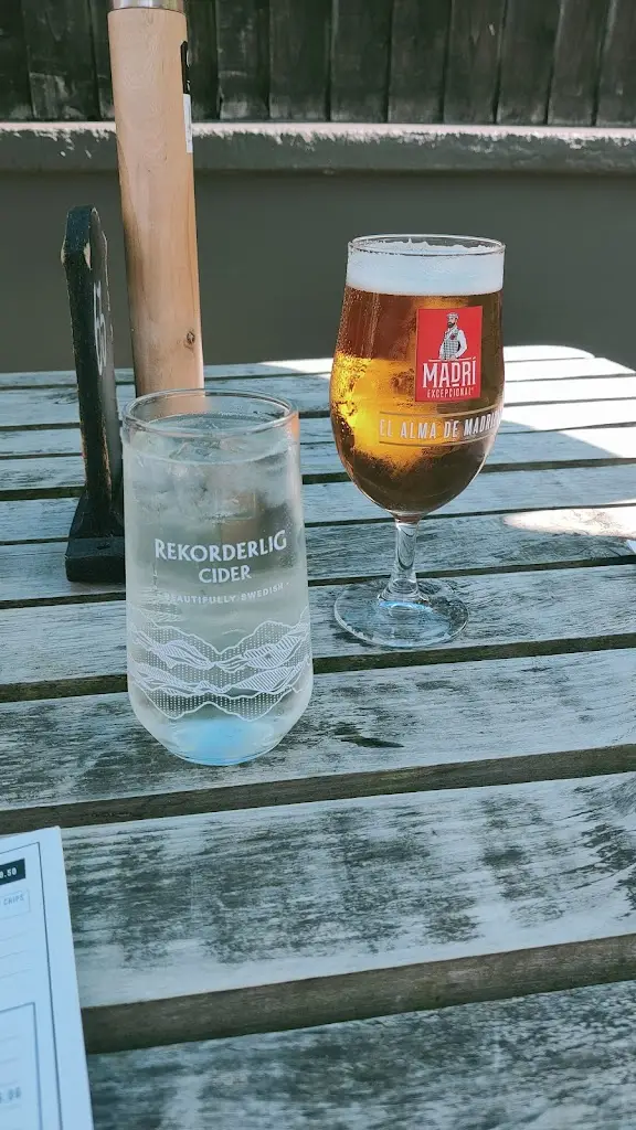 rachel gendle_The Globe Inn_Sampford Peverell_review