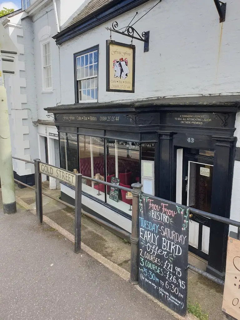 Frou Frou_Sampford Peverell_slider_image_3