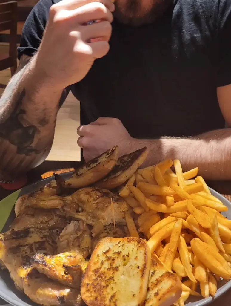 Nando's Hull - St Stephen's_Saint Stephen_slider_image_2