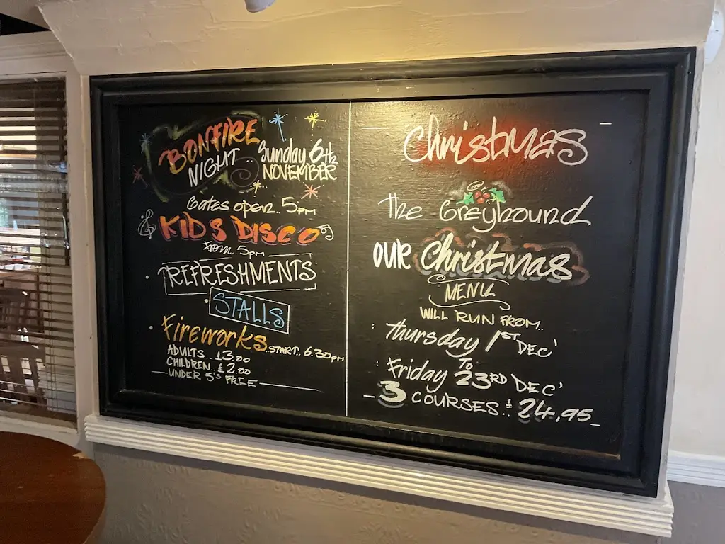 Menü_Greyhound Inn_Saughall_Bild_1